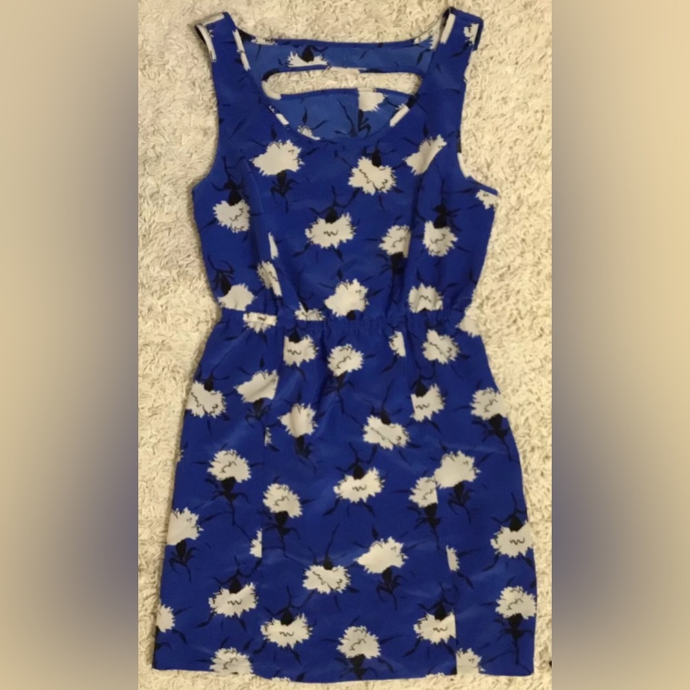 NOM DE PLUME blue white floral sleeveless ladder above knee dress Small S 2 4